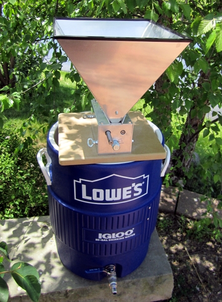 File:Mill-on-cooler.jpg